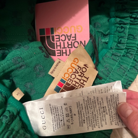 The North Face Gucci shorts - Picture 2 of 3